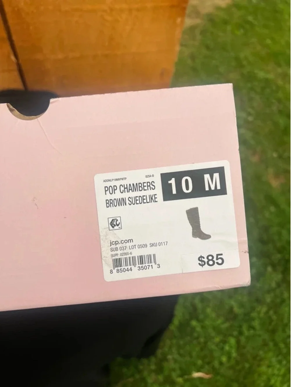 Pop chambers brown suede like boots